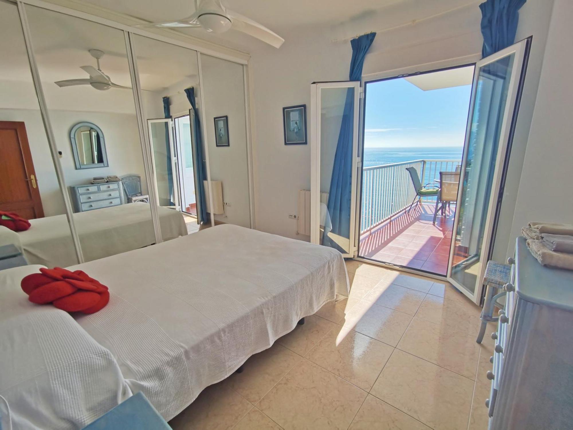 Ferienwohnung Carabeo Vista Mar Nerja Exterior foto