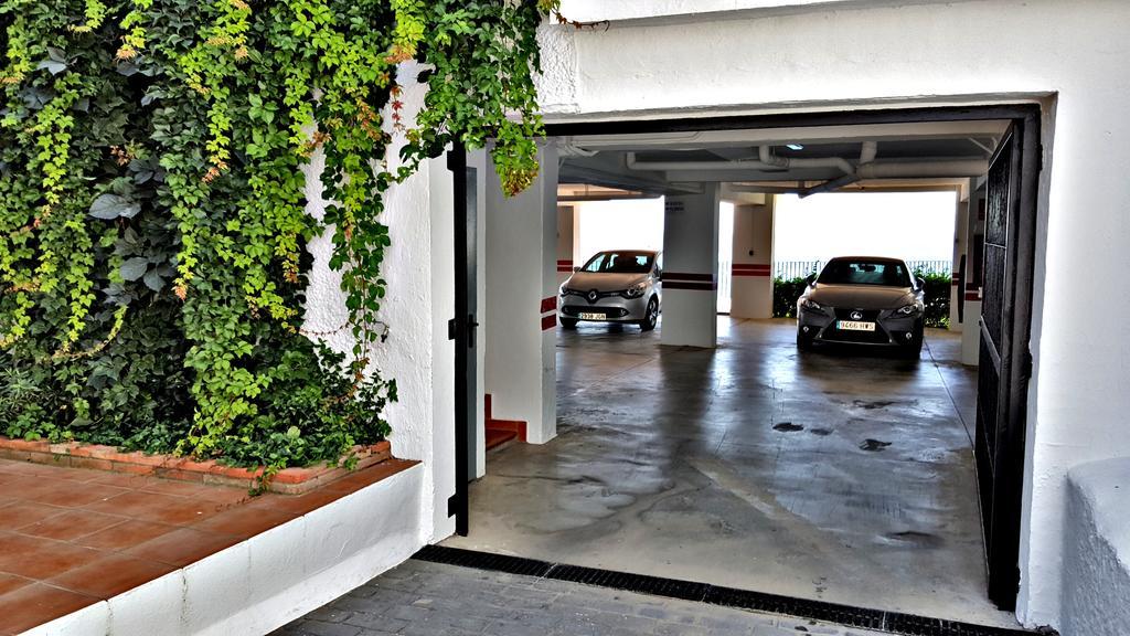 Ferienwohnung Carabeo Vista Mar Nerja Exterior foto